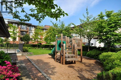 5133 GARDEN CITY Road | Richmond British Columbia | Slide Image Twenty-six