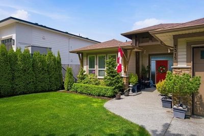 7315 MOUNT THURSTON Drive | Chilliwack British Columbia | Slide Image Three