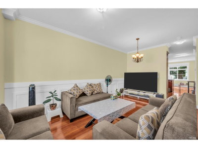9405 121 Street | Surrey British Columbia | Slide Image Fifteen
