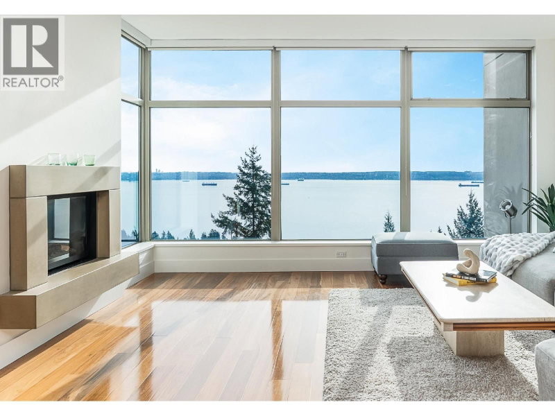 3335 CYPRESS Place West Vancouver British Columbia, V7S 3J8 - 2 Bedrooms Condo For Sale