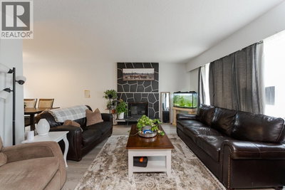 138 MCLEAN Drive | Prince George British Columbia | Slide Image Three