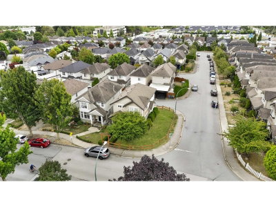 14850 57 Avenue | Surrey British Columbia | Slide Image Seventeen