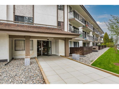 15020 NORTH BLUFF Road | White Rock British Columbia | Slide Image Twenty-six