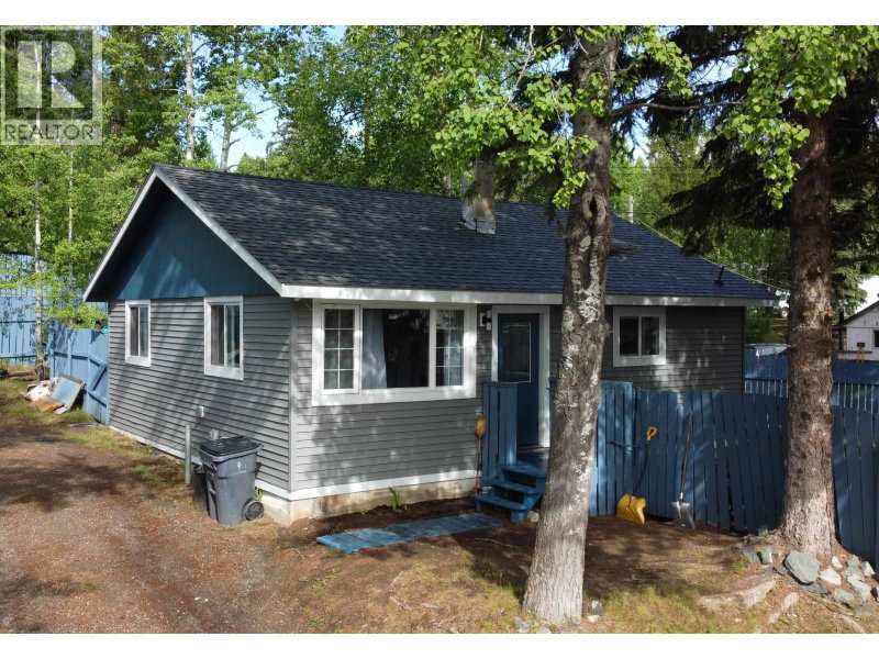 2944 MEYER Road Prince George British Columbia, V2K 1M4 - 3 Bedrooms Home For Sale