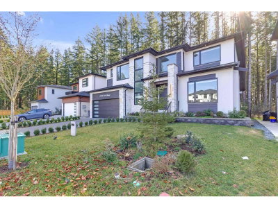 19704 31A Avenue | Langley British Columbia | Slide Image Two