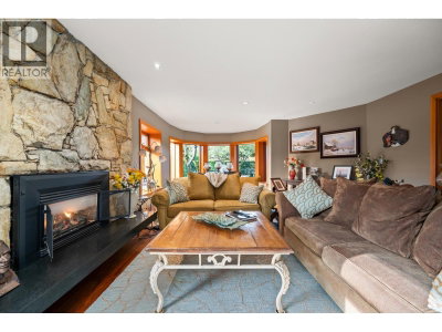 3850 POINT GREY Road | Vancouver British Columbia | Slide Image Thirteen