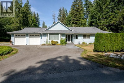 25465 HILLAND Avenue | Maple Ridge British Columbia | Slide Image Forty
