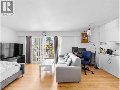 590 WHITING Way | Coquitlam British Columbia | Slide Image Eight