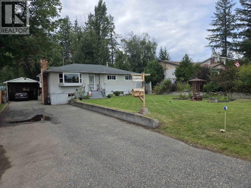 453 HUTCHCROFT Street Quesnel British Columbia, V2J 1T3 - 5 Bedrooms Home For Sale