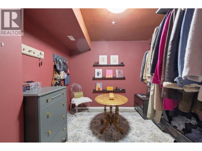 23281 KANAKA Way | Maple Ridge British Columbia | Slide Image Thirty-four