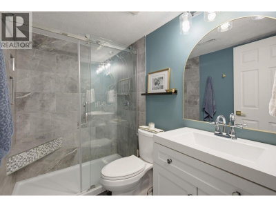 23281 KANAKA Way | Maple Ridge British Columbia | Slide Image Thirty-seven