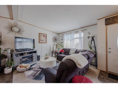8220 KING GEORGE Boulevard | Surrey British Columbia | Slide Image Fourteen
