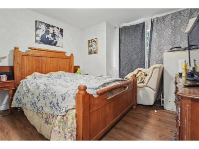 6841 138 Street | Surrey British Columbia | Slide Image Thirteen