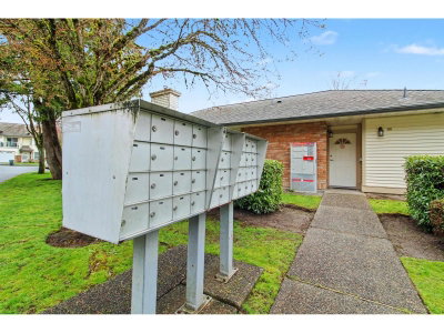 6841 138 Street | Surrey British Columbia | Slide Image Twenty-eight