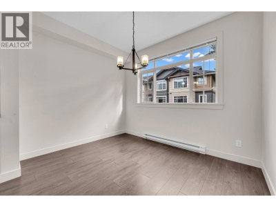 11305 240 Street | Maple Ridge British Columbia | Slide Image Thirteen