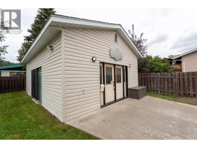 805 FAULKNER Crescent | Prince George British Columbia | Slide Image Twenty-seven