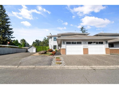 46354 BROOKS Avenue | Chilliwack British Columbia | Slide Image One