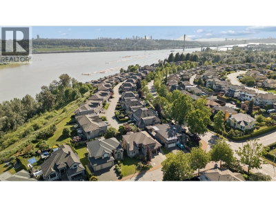 2594 PALISADE Crescent | Port Coquitlam British Columbia | Slide Image Twelve