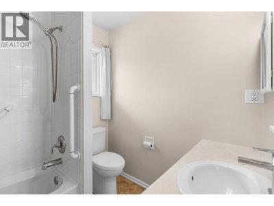 1411 MANSON Crescent | Prince George British Columbia | Slide Image Sixteen