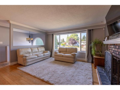 2164 OPAL Place | Abbotsford British Columbia | Slide Image Three