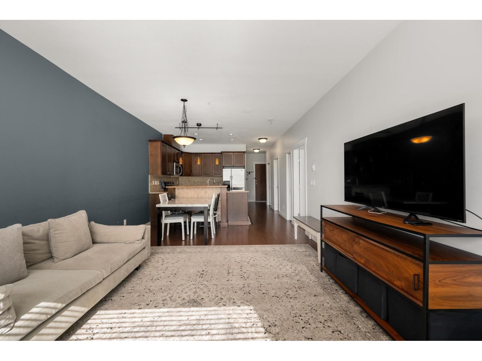 14333 104 Avenue, Surrey, British Columbia V3T 0E1