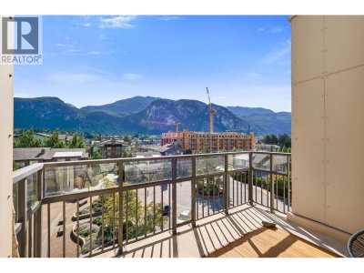 1211 VILLAGE GREEN Way | Squamish British Columbia | Slide Image Eighteen