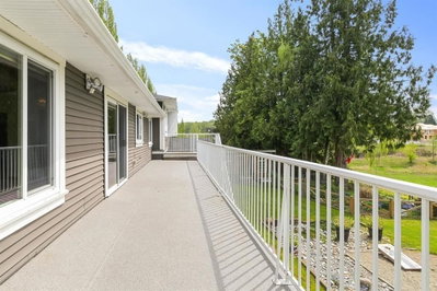 3173 216 Street | Langley British Columbia | Slide Image Ten
