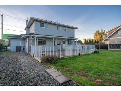 3464 196 Street | Langley British Columbia | Slide Image Thirty-three