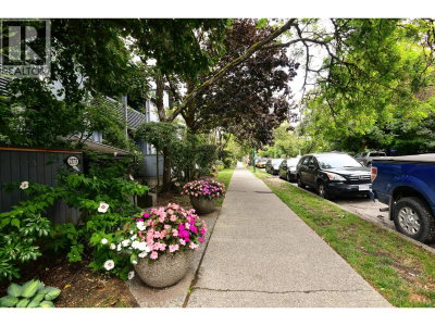 2173 6 Avenue | Vancouver British Columbia | Slide Image Thirty-seven