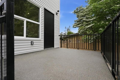 12873 MARINE Drive | Surrey British Columbia | Slide Image Twenty-three