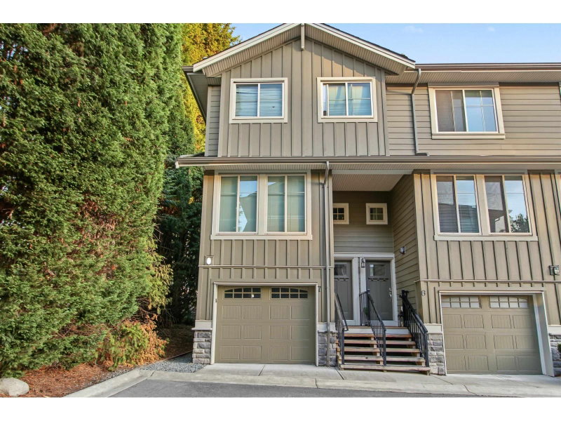 3266 147 Street Surrey British Columbia, V4P 1Z8 - 3 Bedrooms Condo For Sale