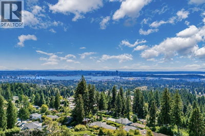 403 NEWDALE Court | North Vancouver British Columbia | Slide Image Eight
