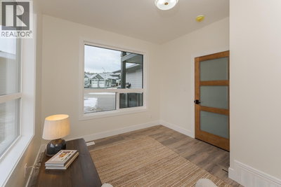 3936 ESTABROOK Court | Prince George British Columbia | Slide Image Five