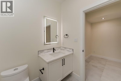 3936 ESTABROOK Court | Prince George British Columbia | Slide Image Six