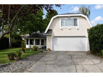 16281 11 Avenue | Surrey British Columbia | Slide Image Three