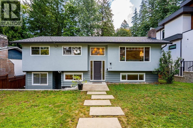 206 CLEARVIEW Drive Port Moody British Columbia, V3H 2S8 - 4 Bedrooms Home For Sale