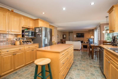 8044 KESTREL Court | Surrey British Columbia | Slide Image Nine
