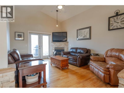 11332 97 Street | Fort St. John British Columbia | Slide Image Eight