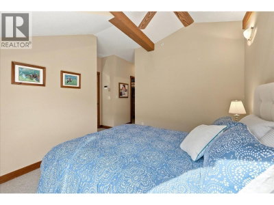 2323 TALUSWOOD Place | Whistler British Columbia | Slide Image Twenty-two