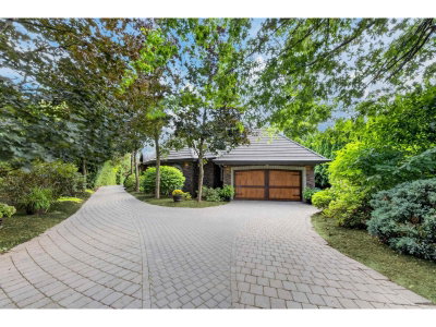 18638 54A Avenue | Surrey British Columbia | Slide Image Two