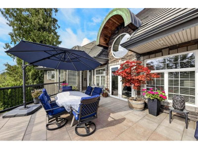 18638 54A Avenue | Surrey British Columbia | Slide Image Thirty-two