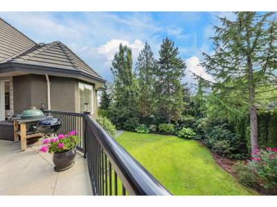 18638 54A Avenue | Surrey British Columbia | Slide Image Thirty-four