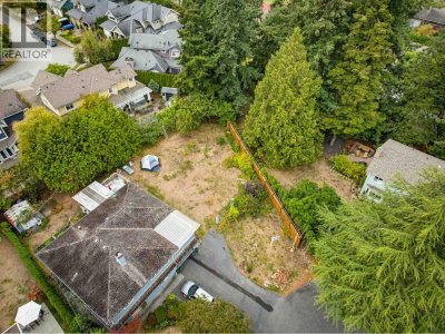 639 54 Street | Delta British Columbia | Slide Image Three