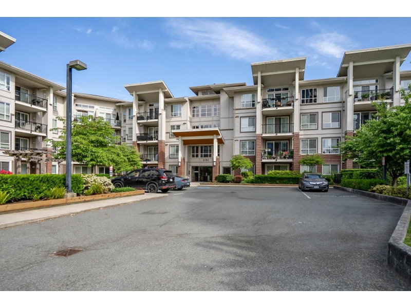 3192 GLADWIN Road Abbotsford British Columbia, V2T 6M9 - 2 Bedrooms Condo For Sale