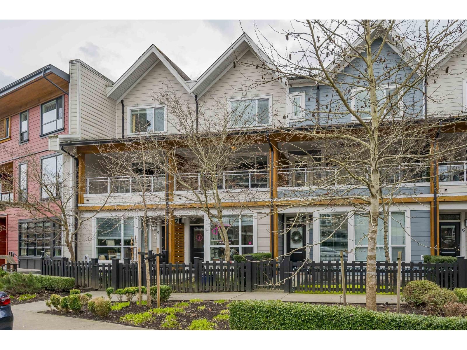 23230 BILLY BROWN Road, Langley, British Columbia V1M 4G1