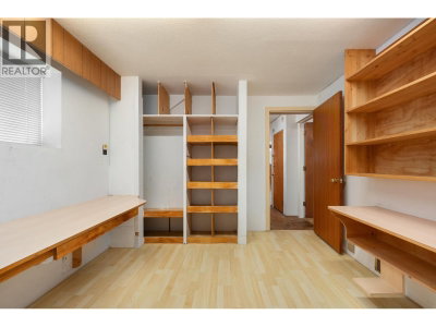 4561 MANOR Street | Vancouver British Columbia | Slide Image Twenty-one
