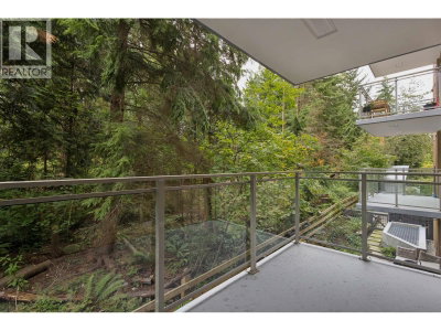 2375 EMERY Court | North Vancouver British Columbia | Slide Image Nineteen