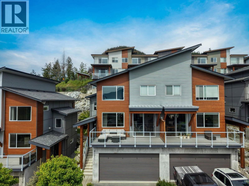 41322 HORIZON Drive Squamish British Columbia, V8B 0Y7 - 3 Bedrooms Condo For Sale