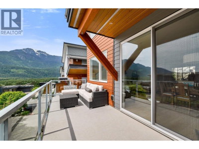 41322 HORIZON Drive | Squamish British Columbia | Slide Image Twenty