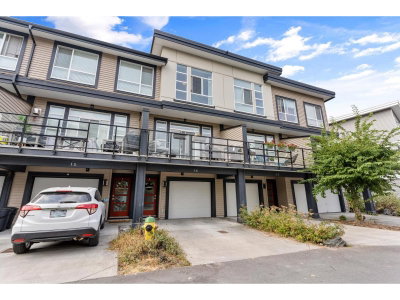8413 MIDTOWN Way | Chilliwack British Columbia | Slide Image Three